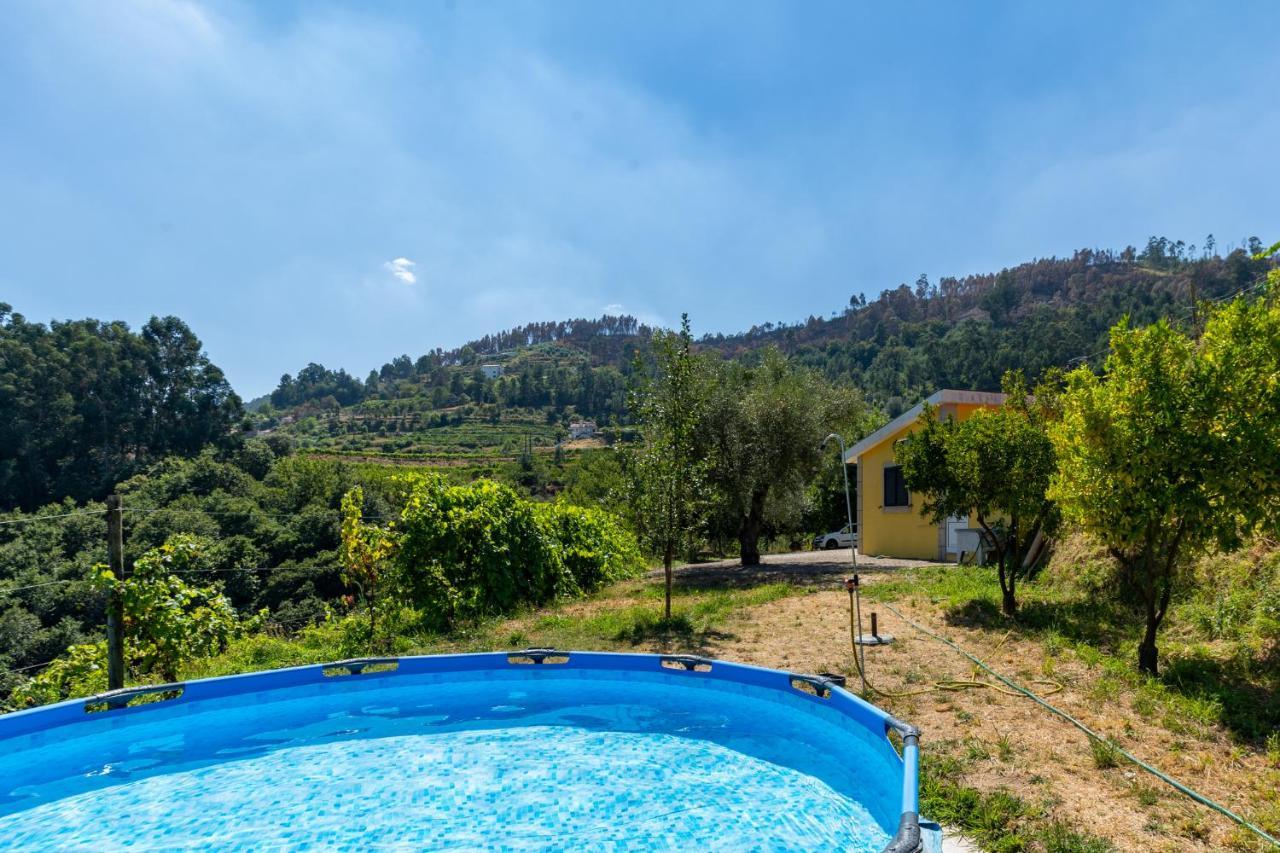 Casa Dos Limoeiros Em Ribas Villa Celorico De Basto Esterno foto