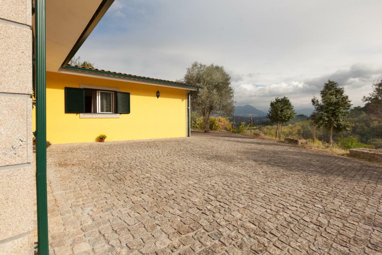 Casa Dos Limoeiros Em Ribas Villa Celorico De Basto Esterno foto